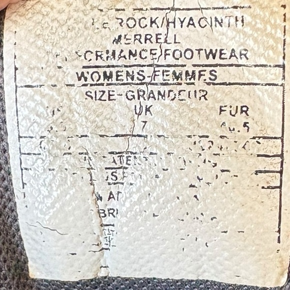 SOLD⭐️
Merrell Waterproof Castle Rock Hiking Boots size 9.5 Hyacinth outdoor - Picture 13 of 15